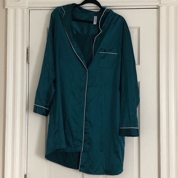 stars above Other - NWOT pajama shirt